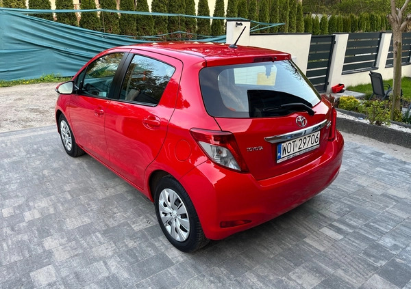 Toyota Yaris cena 27900 przebieg: 139000, rok produkcji 2012 z Marki małe 466